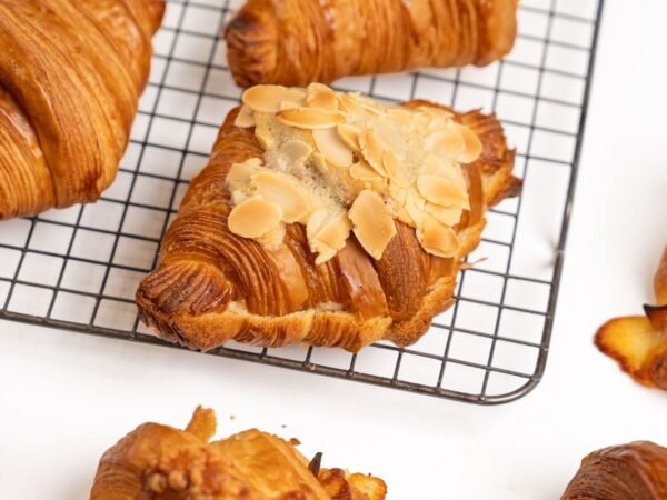Croissant - Almond